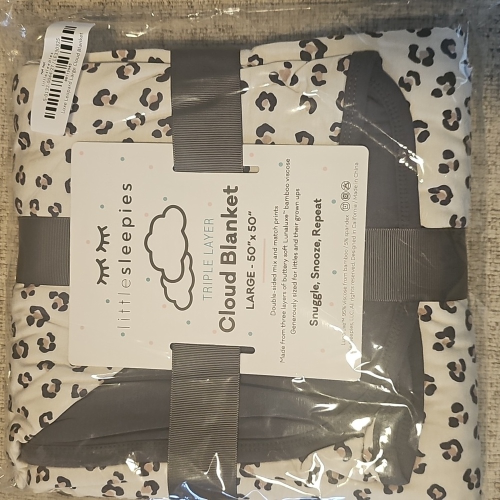 Little Sleepies Cloud Blanket - Large Luxe Leopard